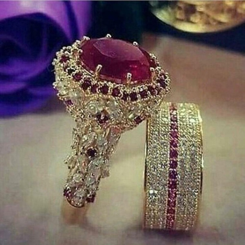 

2 Rings Set Gorgeous Sparkling Round Red Zircon Halo Women's Fashion Set Is Perfect For Anniversaries And Birthday Gifts