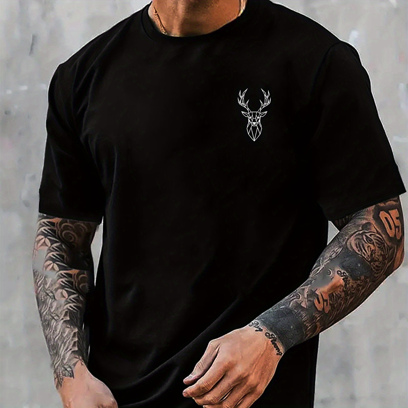 

Men With Deer Print T-shirts, Round Crew Neck Short Sleeve Casual T-shirt & Comfy Lightweight Top For Summer & Running