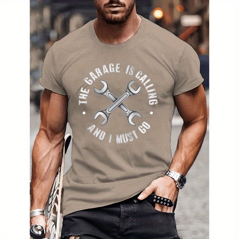 

The Garage Is Calling And I Must Go Creative Tools Graphic Design, Men's Crew Neck Short Sleeve T-shirt, Casual Comfy Lightweight Top For Daily And Outdoor Wear