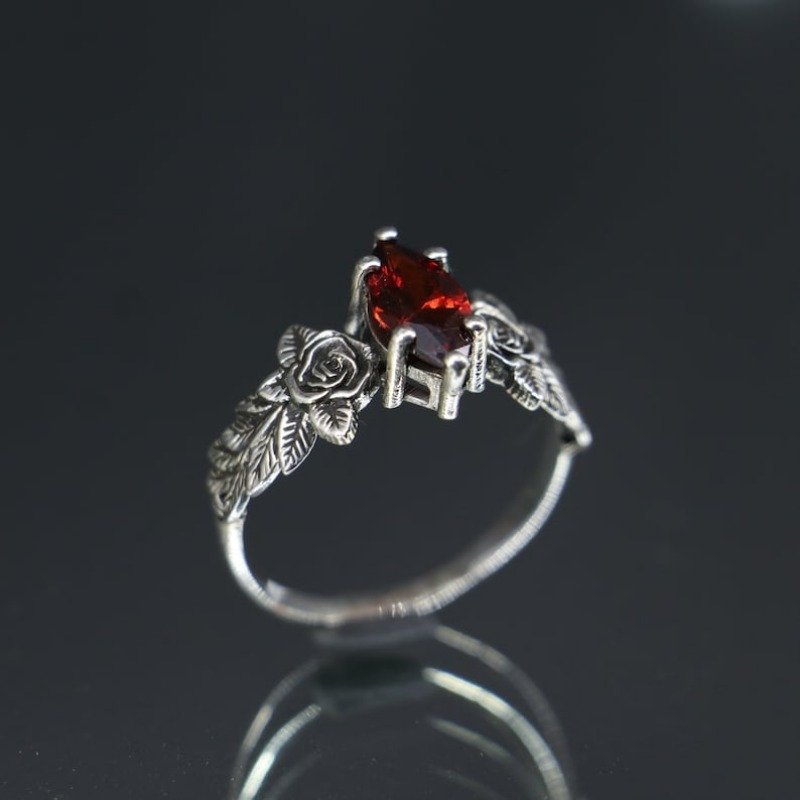 [Vintage Marquise Garnet Ring] Vintage Marquise Garnet Ring | Silvery Plated Garnet Ring | Garnet Engagement Ring Promise Ring | Rose Style Ring | Special Jewelry Fashion Jewelry