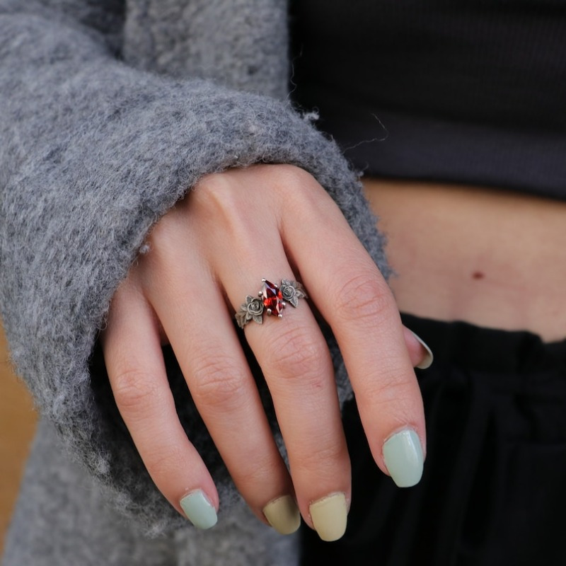 [Vintage Marquise Garnet Ring] Vintage Marquise Garnet Ring | Silvery Plated Garnet Ring | Garnet Engagement Ring Promise Ring | Rose Style Ring | Special Jewelry Fashion Jewelry