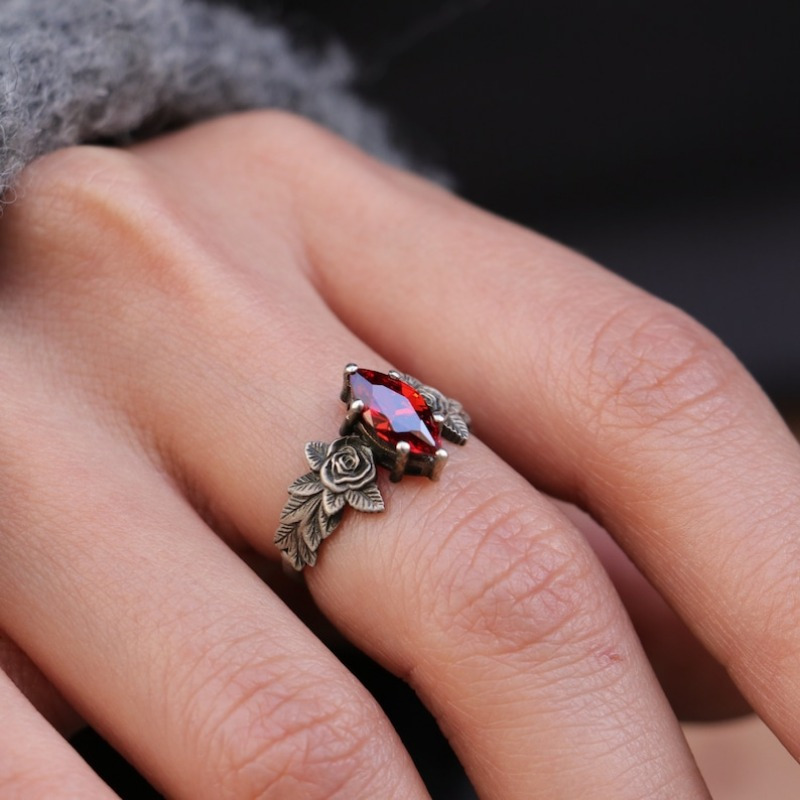[Vintage Marquise Garnet Ring] Vintage Marquise Garnet Ring | Silvery Plated Garnet Ring | Garnet Engagement Ring Promise Ring | Rose Style Ring | Special Jewelry Fashion Jewelry