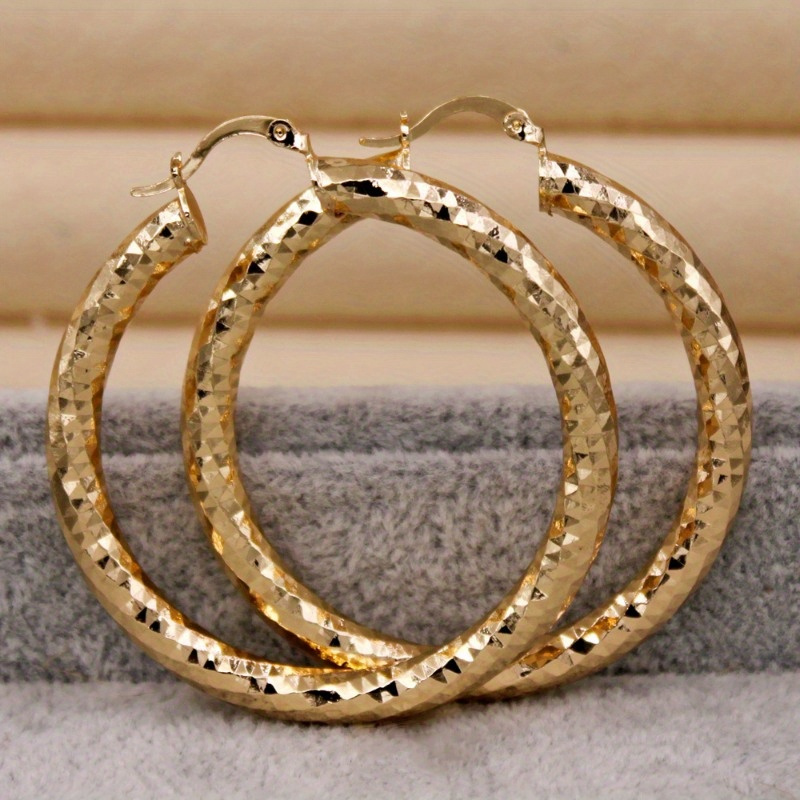 

1 Pair Large Hoop Earrings, Plated, Textured Finish, Daily Party Accessory, Fashion Elegant Jewelry For Stylish Women, Vacation & Glamour Style