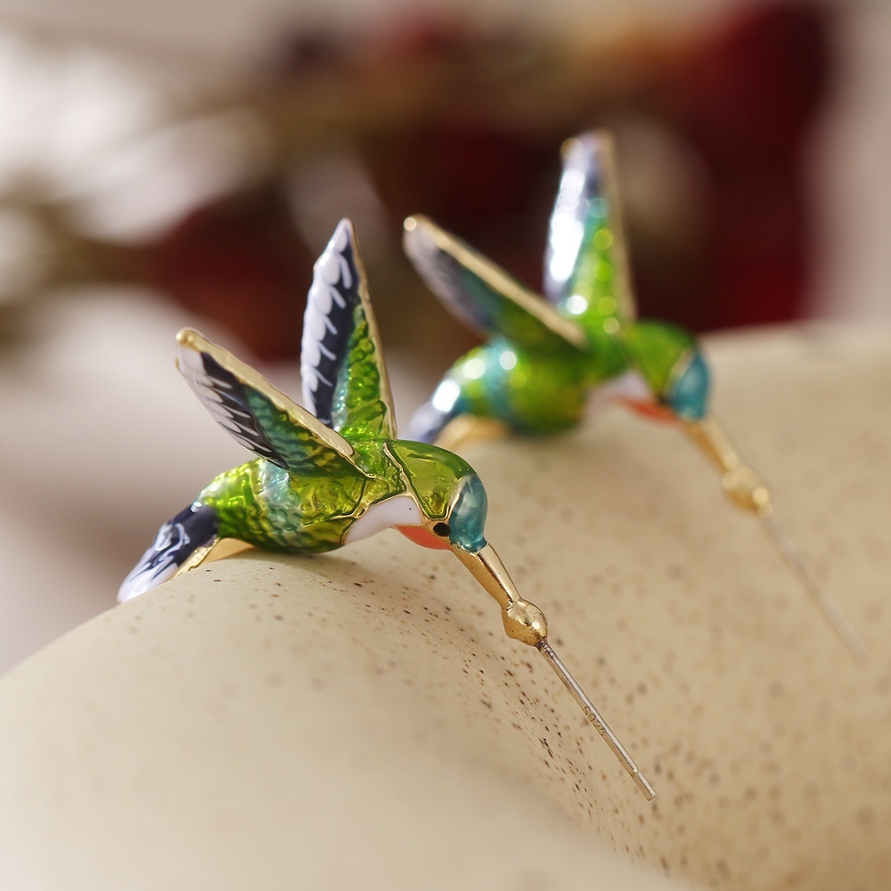 

Cute Flying Hummingbird Oil Painting Earrings Enamel Hummingbird Stud Earrings Colorful Animal Elegant Jewelry For Women Girls