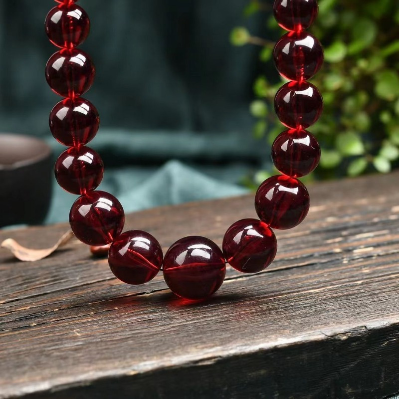 bohemian   blood amber beaded necklace simple elegant no metal unisex pendant for   details 3