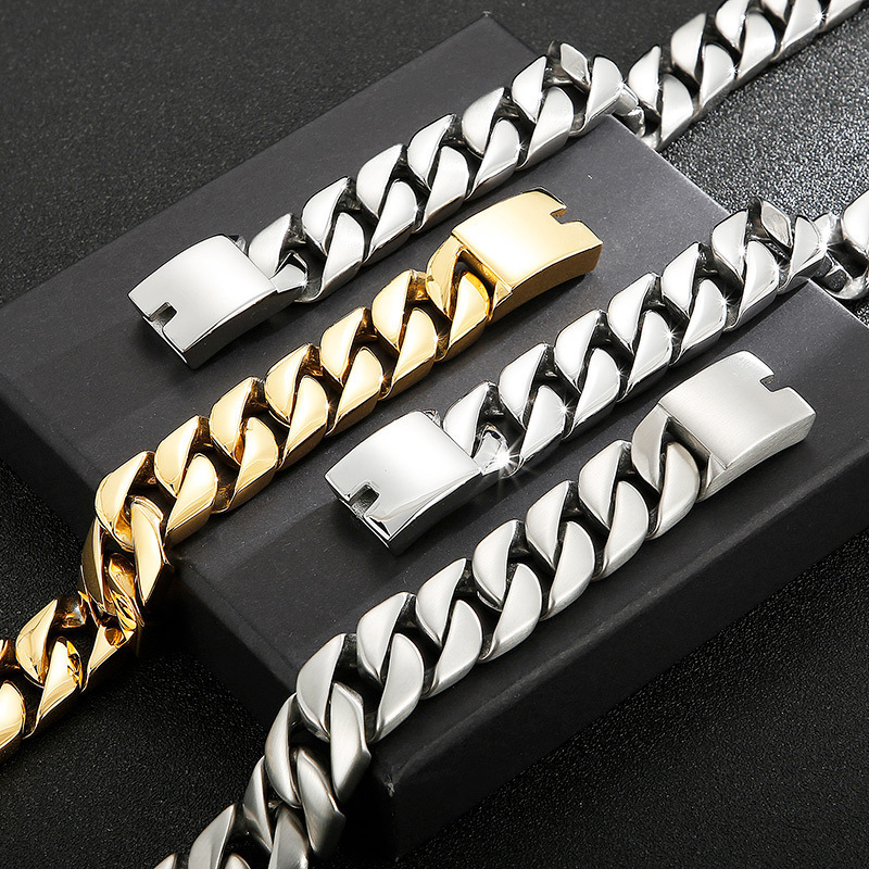 

Unisex Stainless Steel Geometric Chunky Chain Bracelet, Hip Hop Fashion, Simple Bold Wrist Accessory, Toggle Clasp Closure