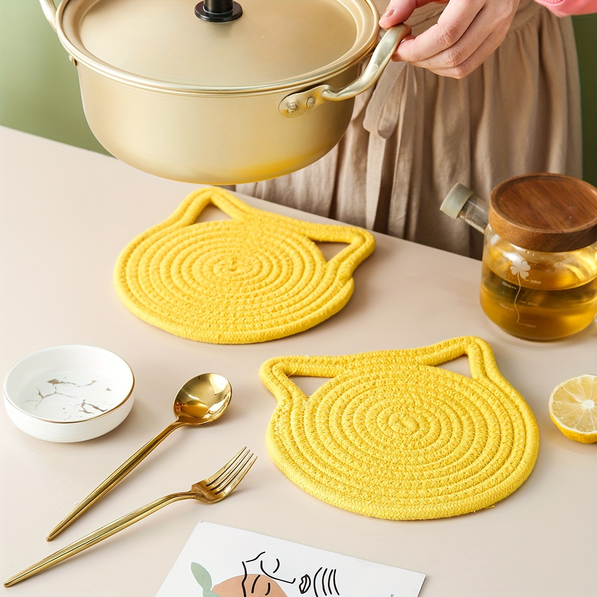 Charming Cat Ear Woven Pot Mat - Versatile, Heat-Resistant & Easy to Clean with Hanging Loop for Kitchen Decor