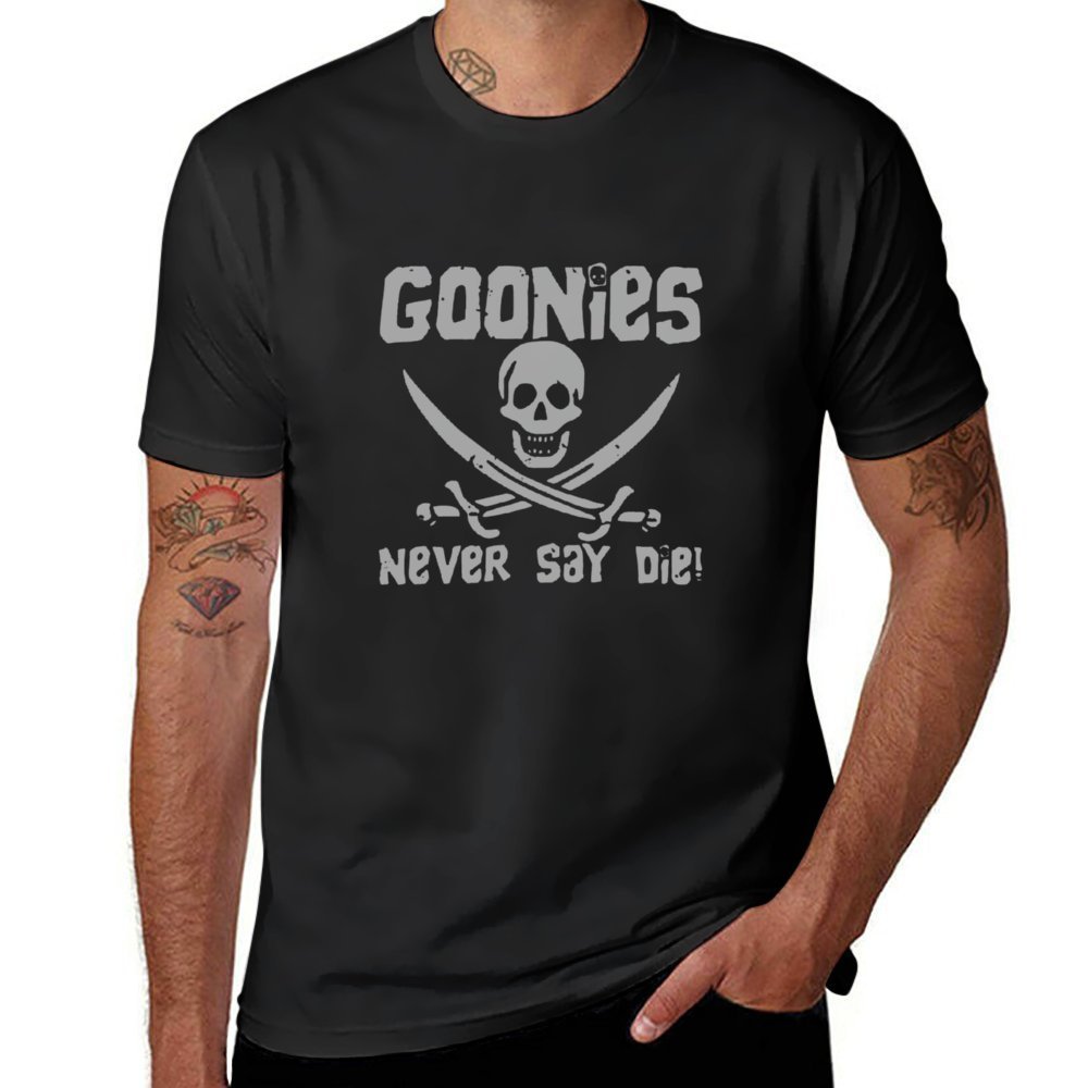 

Skull Series Goonies Never Say Die Graphic T-shirt Soft Cotton Round Neck Short Sleeve T-shirt Fun Novelty Design Shirt
