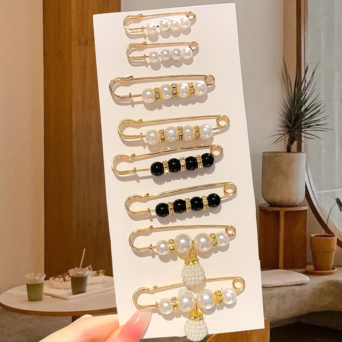 Image of Set Of 8 Stylish And Easy Safety Pin Brooches - A Basic And Flexible Fashion Item For Women, Adjustable Waist Size, Collar Non-slip And Slip-resistant In White And Black
