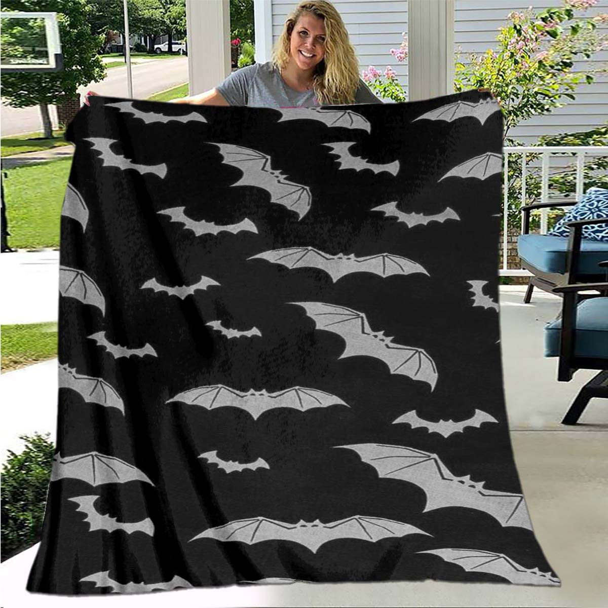 

Ultra-soft Bat Print Blanket - Versatile For Car, Home, Office & Outdoor Use