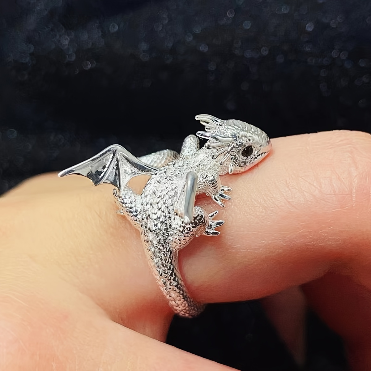 

1pc Flying Dragon Animal Shape Ring Cute Finger Ring Female Personality Niche Design Index Finger Ring