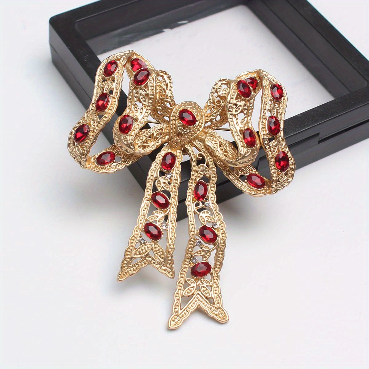 

Exquisite Vintage Baroque-style Bowknot Brooch Pin With Rhinestones And Glass - Unisex Luxury Ribbon Fashion Accessory For All Seasons, Suitable For Daily And Party Occasions - No Plating
