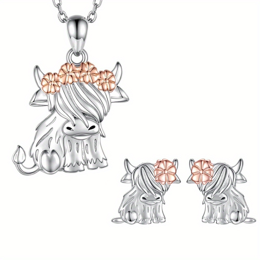 

Cow Wearing Necklace Set For And Christmas Gifts