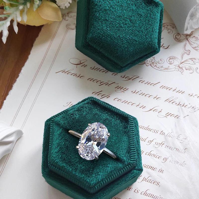925 Silver Oval Moissanite Engagement Ring 1.3 Carat