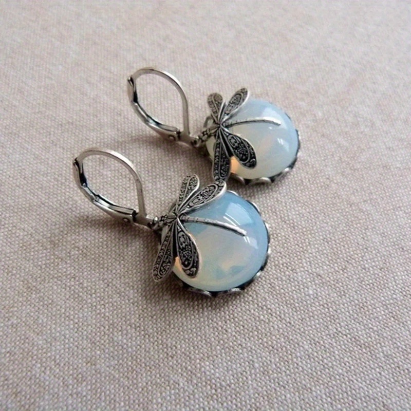 

New Fashion Women's Earrings Vintage Dragonfly Pattern Earrings Made Of Old Moonlight Stone Women's Earrings Party Holiday Gift