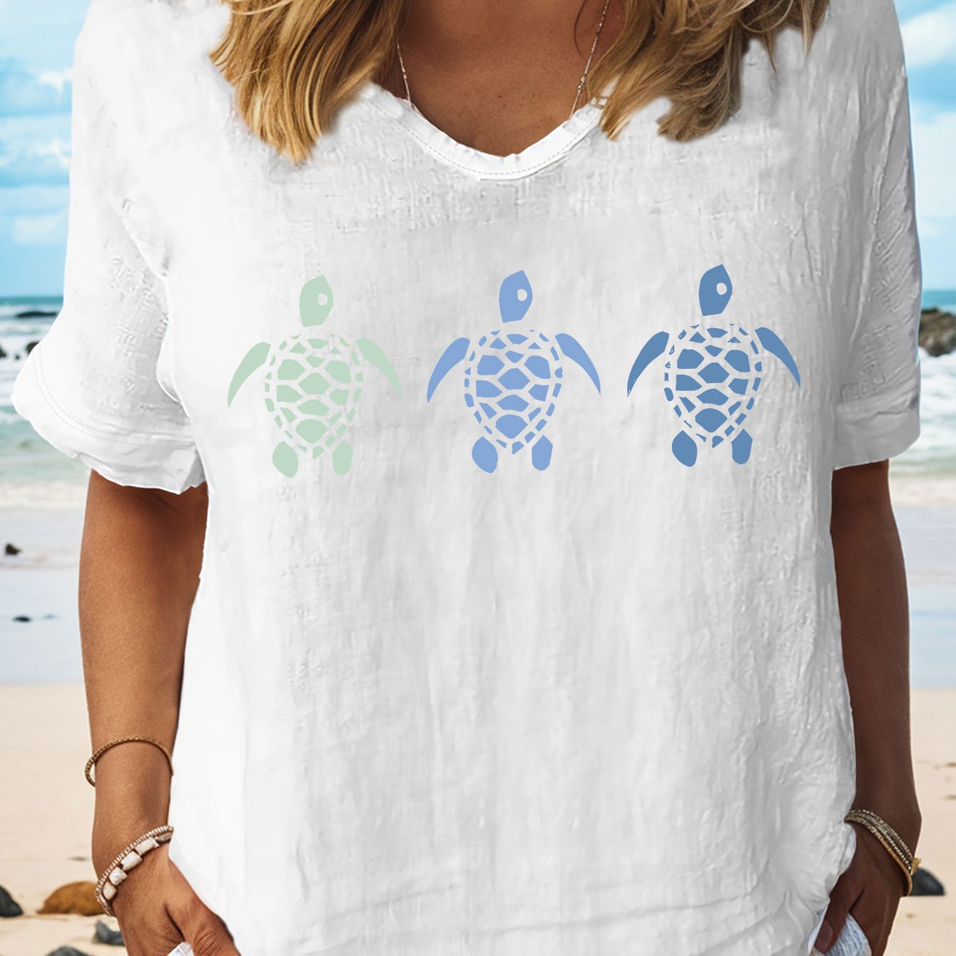 

Turtle Print T-shirt, Short Sleeve V Neck Casual Top For Summer & Spring, Women's Clothing