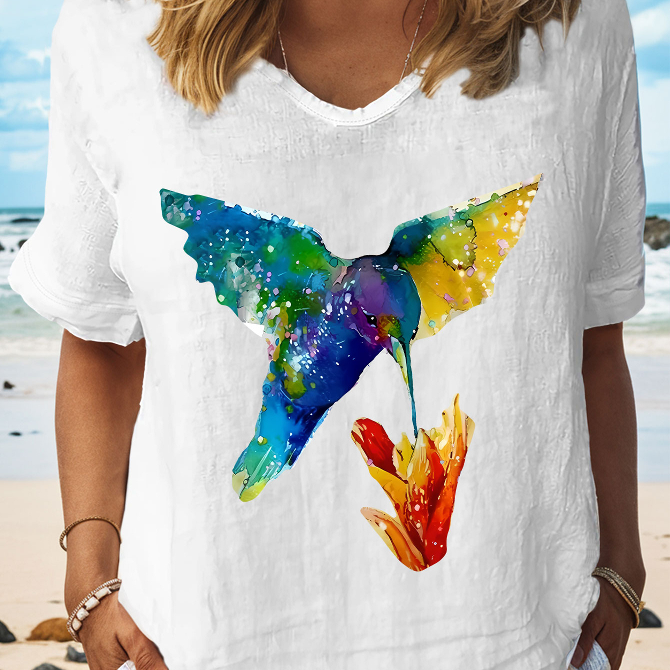 

Hummingbird Print T-shirt, Short Sleeve V Neck Casual Top For Summer & Spring, Women's Clothing