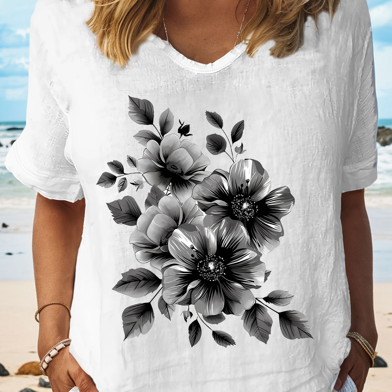 

Floral Print T-shirt, Short Sleeve V Neck Casual Top For Summer & Spring, Women's Clothing