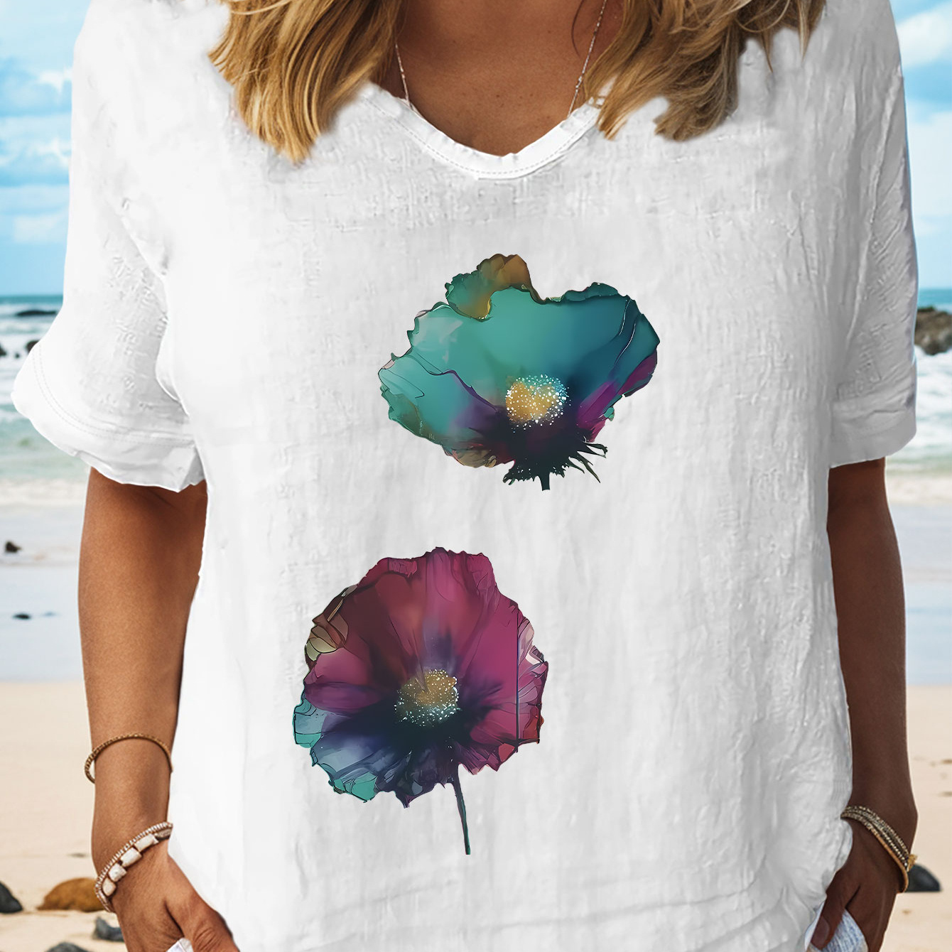 

Floral Print T-shirt, Short Sleeve V Neck Casual Top For Summer & Spring, Women's Clothing
