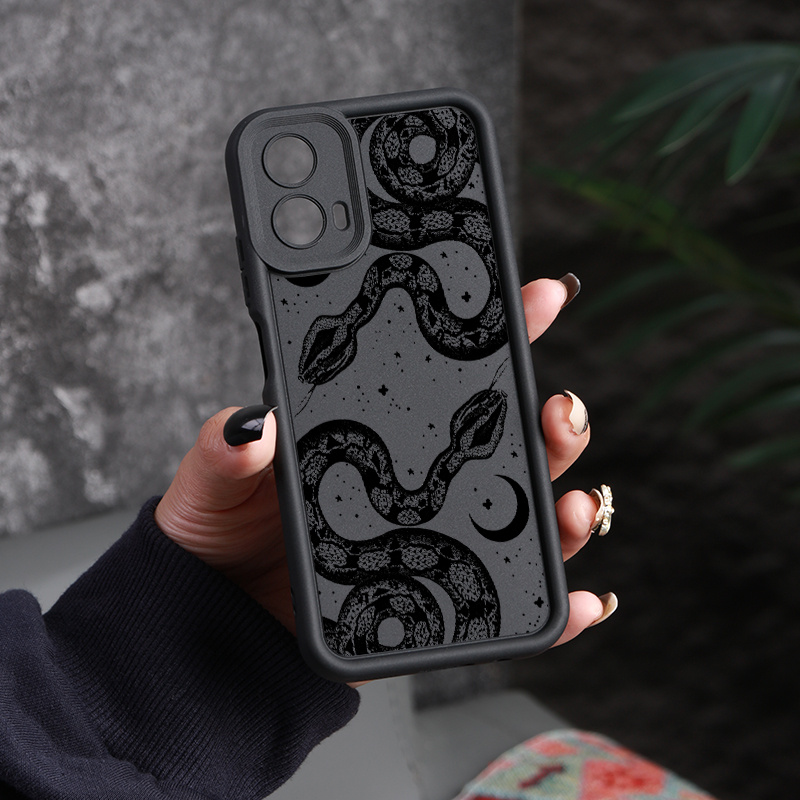 

New Luxury Case For Moto G53 G30 Pattern Black Snake Black Phone Cases For G10 G20 G14 G22 G34 E13 G04 5g Shockproof Mb1 Silicone Back Cover White With Graphics Cell Cases Camera Lens Protection Cover