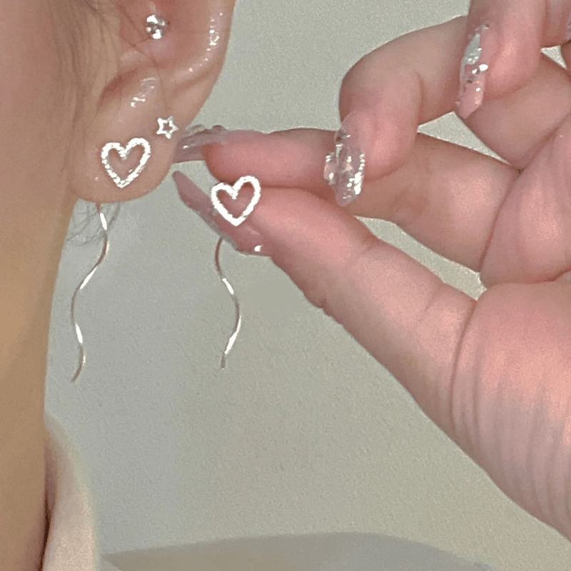 

2pc Elegant Frosted Heart Hollowed Waves Simple Style Copper Silver Color Earrings Women Party Birthday Gift