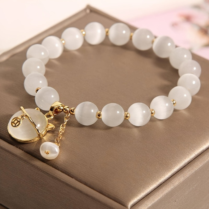 

1pc Fashionable Opal Beaded Bracelet With Cat Pendant For Men Women