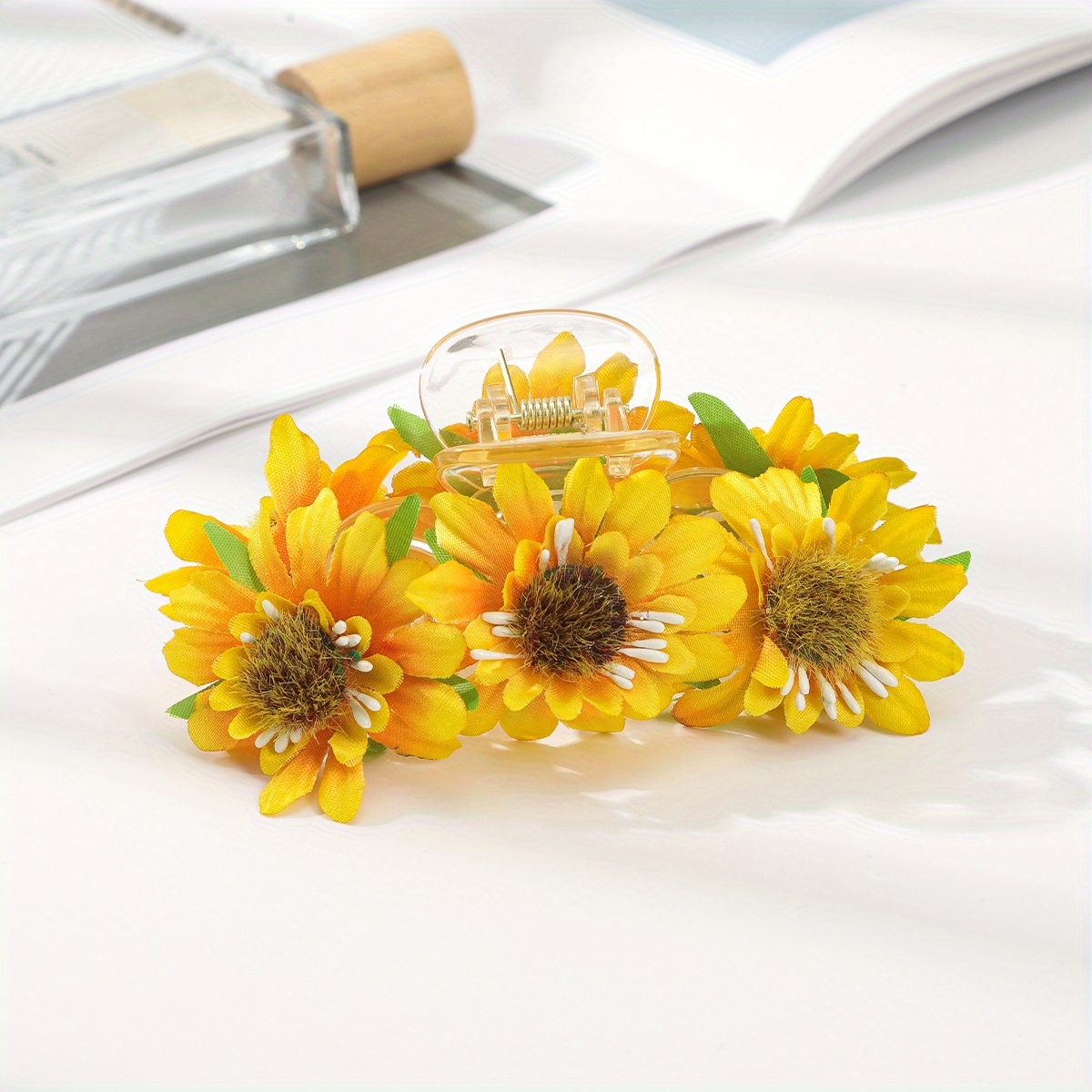 1pc Sunflower Hair Claw Clip, Plastic No Scalp Shark Claw For Photo