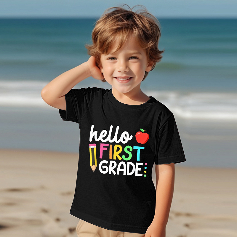 

Cute Cartoon First Grade Print T-shirt- Engaging Visuals, Casual Short Sleeve T-shirts For Boys - Cool, Lightweight And Comfy Summer Clothes!