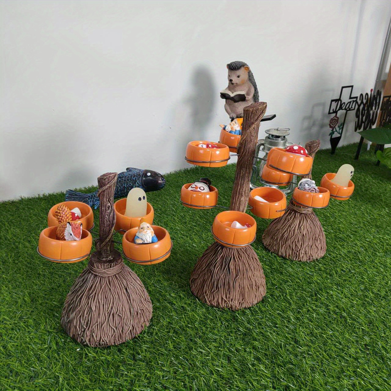 

Witch's Broom & Pumpkin Cup Holder - Resin Decor Set For Halloween, Versatile Indoor/outdoor Use