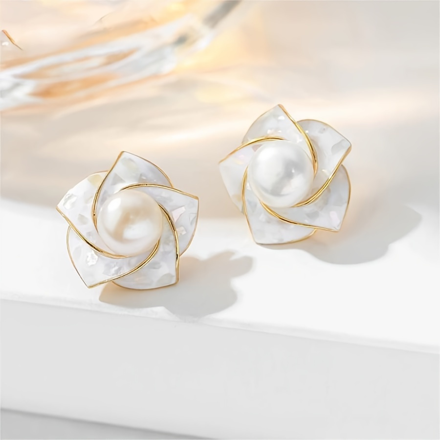 TEMU Fashion Elegant Pearl Earrings, 18k Golden Plated Alloy With 925 Sterling Silvery Ear Needle, Creative Shining Jewelry, For Women, Suitable 15+, Ideal For Parties And Gifts