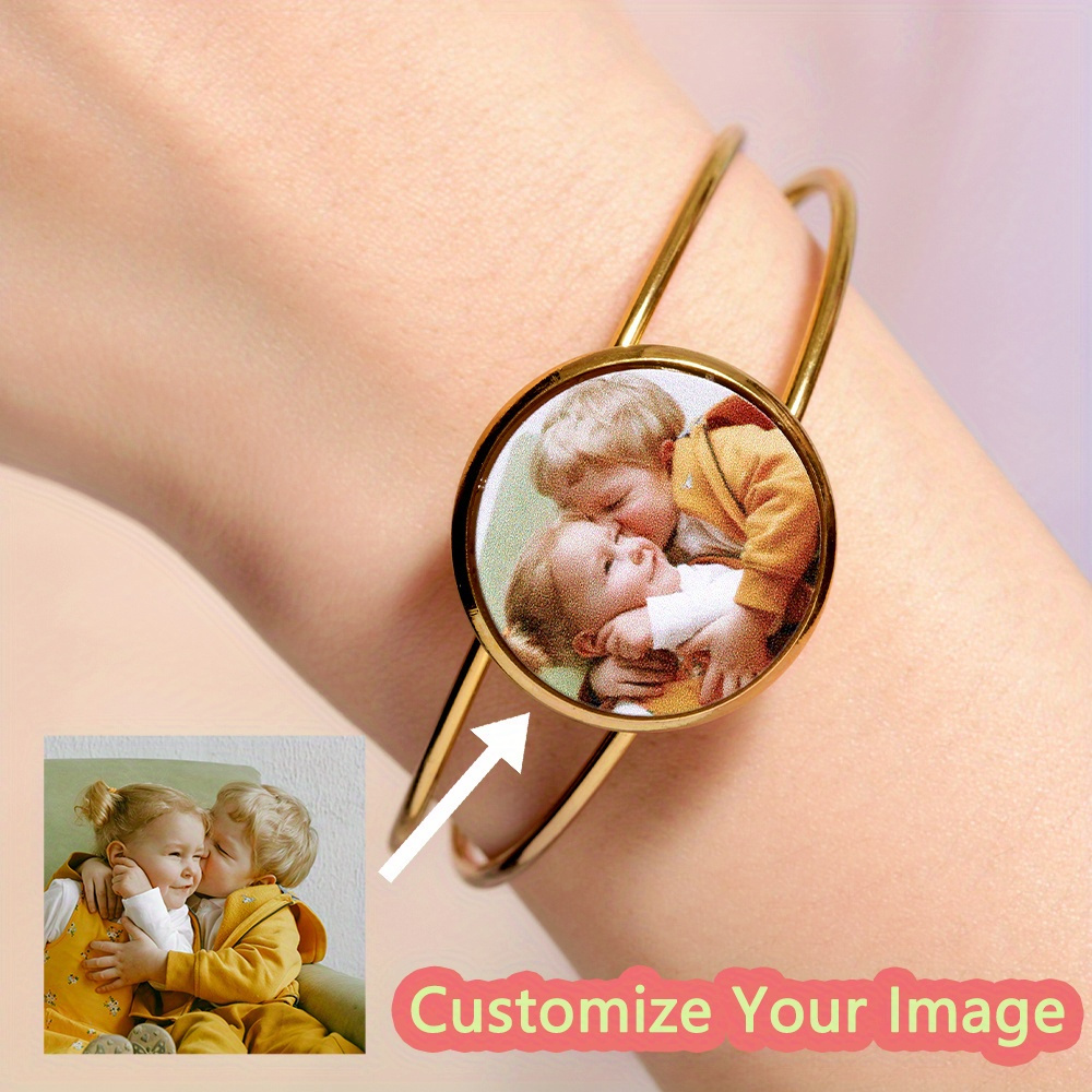 

Bracelet jonc photo personnalisable - Breloque en acrylique personnalisée, design simple et élégant pour cadeaux, mariages, anniversaires - Mixte - Accessoire pour toutes les saisons - Sans placage