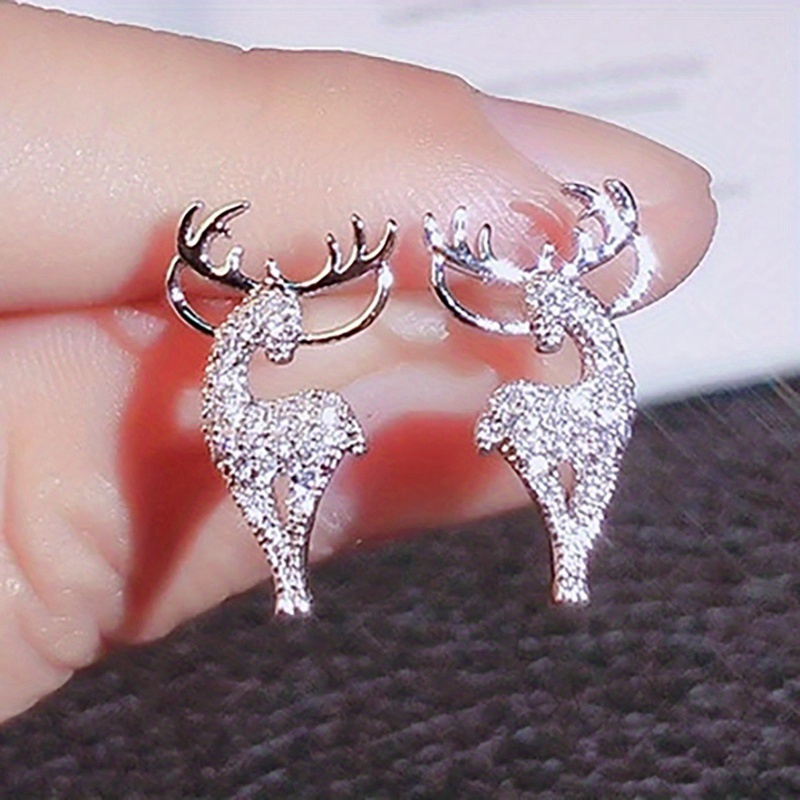 

2pcs Fashion Delicate Elk Stud Earring Inlaid With Sparkling Zirconia Elegant Cute Silvery Jewelry