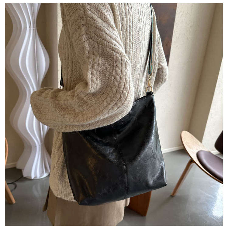 1pc Bohemian Geometric Strap Hobo Bag, Large Capacity Ethnic Crossbody Bag, Women'S Retro Style Shoulder Bag For Best Birthday Gifts, Halloween Gifts And Christmas Gifts