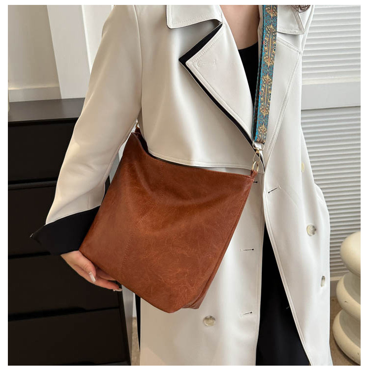 1pc Bohemian Geometric Strap Hobo Bag, Large Capacity Ethnic Crossbody Bag, Women'S Retro Style Shoulder Bag For Best Birthday Gifts, Halloween Gifts And Christmas Gifts