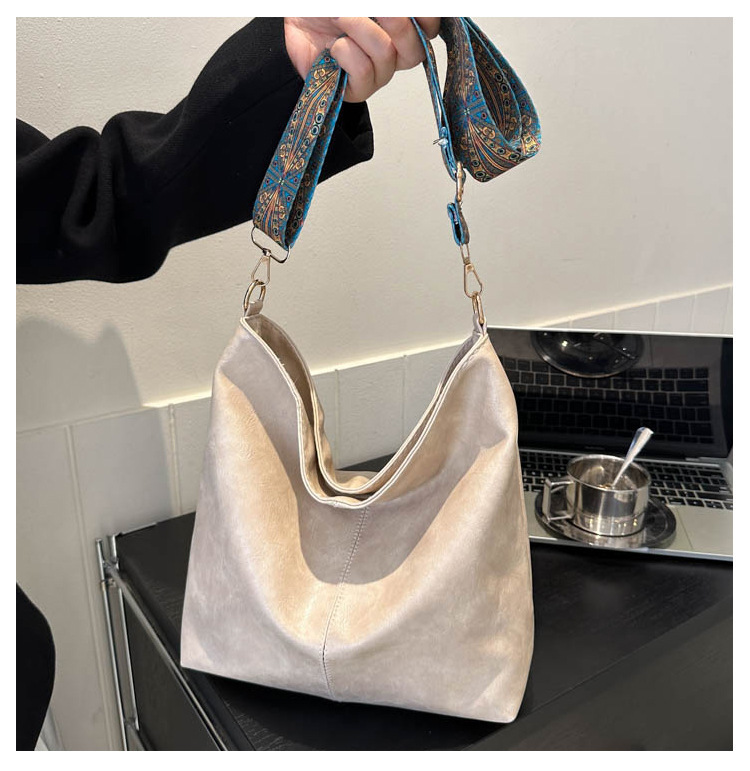 1pc Bohemian Geometric Strap Hobo Bag, Large Capacity Ethnic Crossbody Bag, Women'S Retro Style Shoulder Bag For Best Birthday Gifts, Halloween Gifts And Christmas Gifts