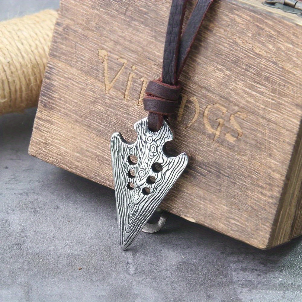 

Viking Style Pendant Necklace With Pu Leather Cord, Unplated Damascus Pattern, Men's Punk Jewelry Accessory, Ideal Gift