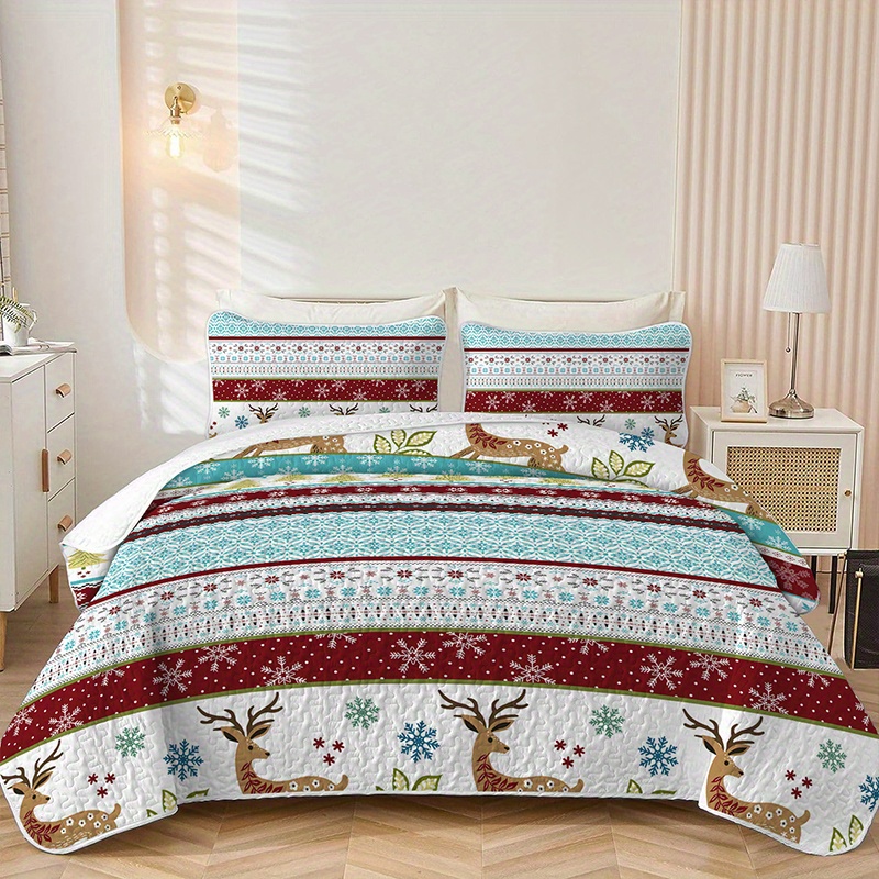 

Christmas Cheer Quilt Set - Elk & Snowflake Design With Gradient Stripes, Includes 1 Quilt And 2 Pillowcases, Perfect For Bedroom, Guest Room, Or Dorm Decor