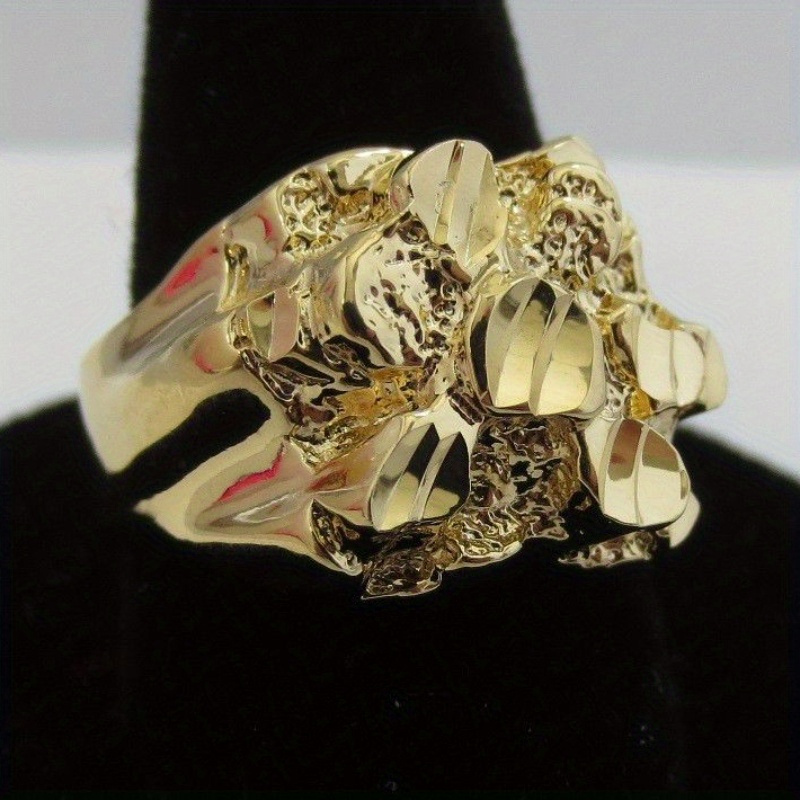 

1pc Retro And Fashion Golden Zinc Alloy Ring, For Birthdays, Anniversaries, And Graduation Christmas Gifts