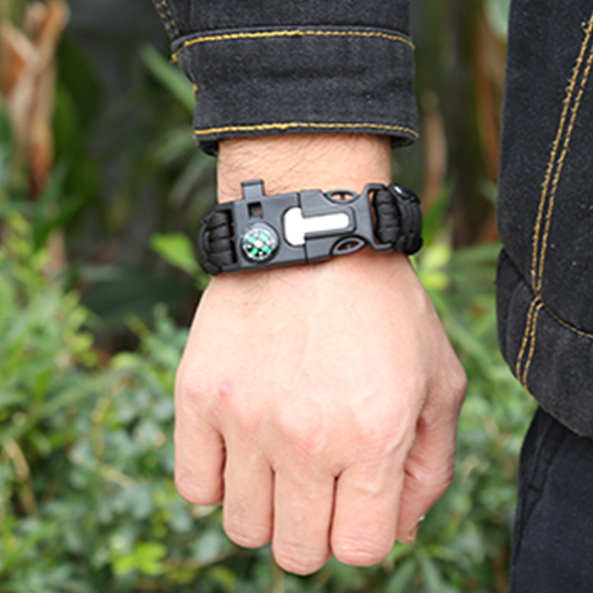 5 in 1 Woven Bracelet, Multifunctional for Hiking and Camping