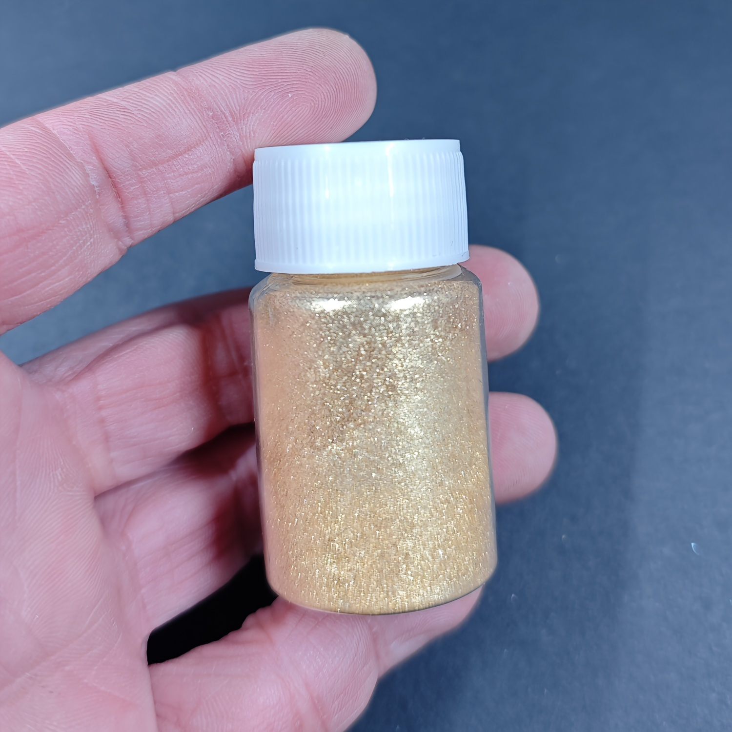 20ml/bottle Coarse Particles Metallic Flash Golden Powder Mica Powder Glitter Metal Color Dye for Epoxy Resin Slime Candle Wood Furniture Paint DIY Craft Resin Casting Molds