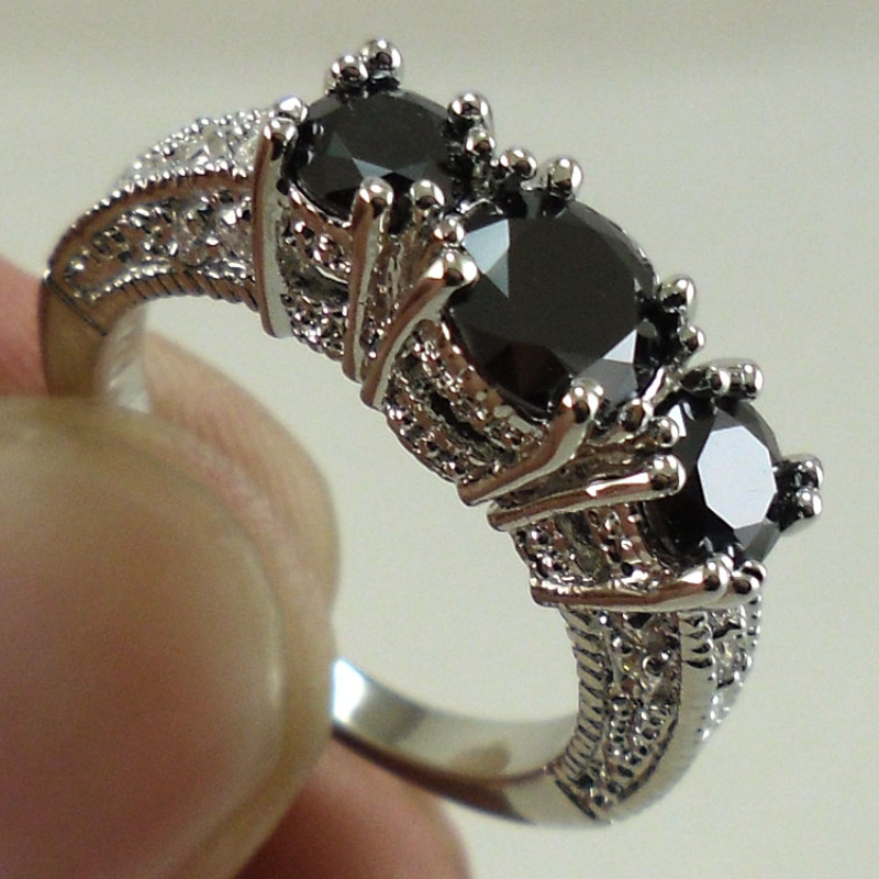 

Vintage Black Zirconia Pattern Ring Engagement Wedding Jewelry Valentine's Day Gift