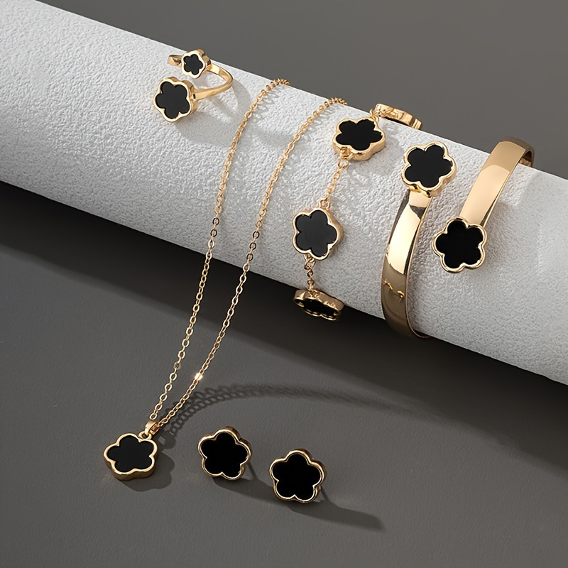 

Lucky Flower Jewelry Set, 5-piece Alloy Ensemble With Earrings, Necklace, Bracelet, Bangle, And Ring, Perfect Gift For Women, Suitable For Daily And Vacation Wear