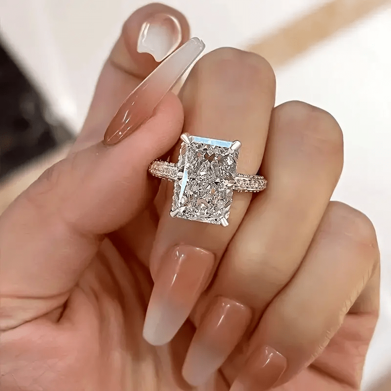 

Elegant Promise Ring With Sparkling Square-cut Cubic Zirconia - Luxurious Engagement & Wedding Band, Alloy, Valentine's Day & Parties