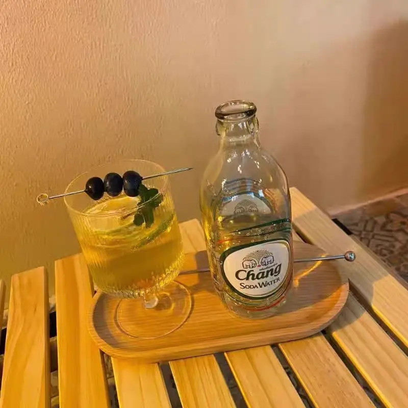 yogʻoch oval likopcha toʻplami mevali, pishloq, tort, non, choy, qahva va nonushta uchun koʻp maqsadli yogʻoch likopchalar akasiya yogʻochidan tayyorlangan xizmat qilish plitalari tafsilotlar 4