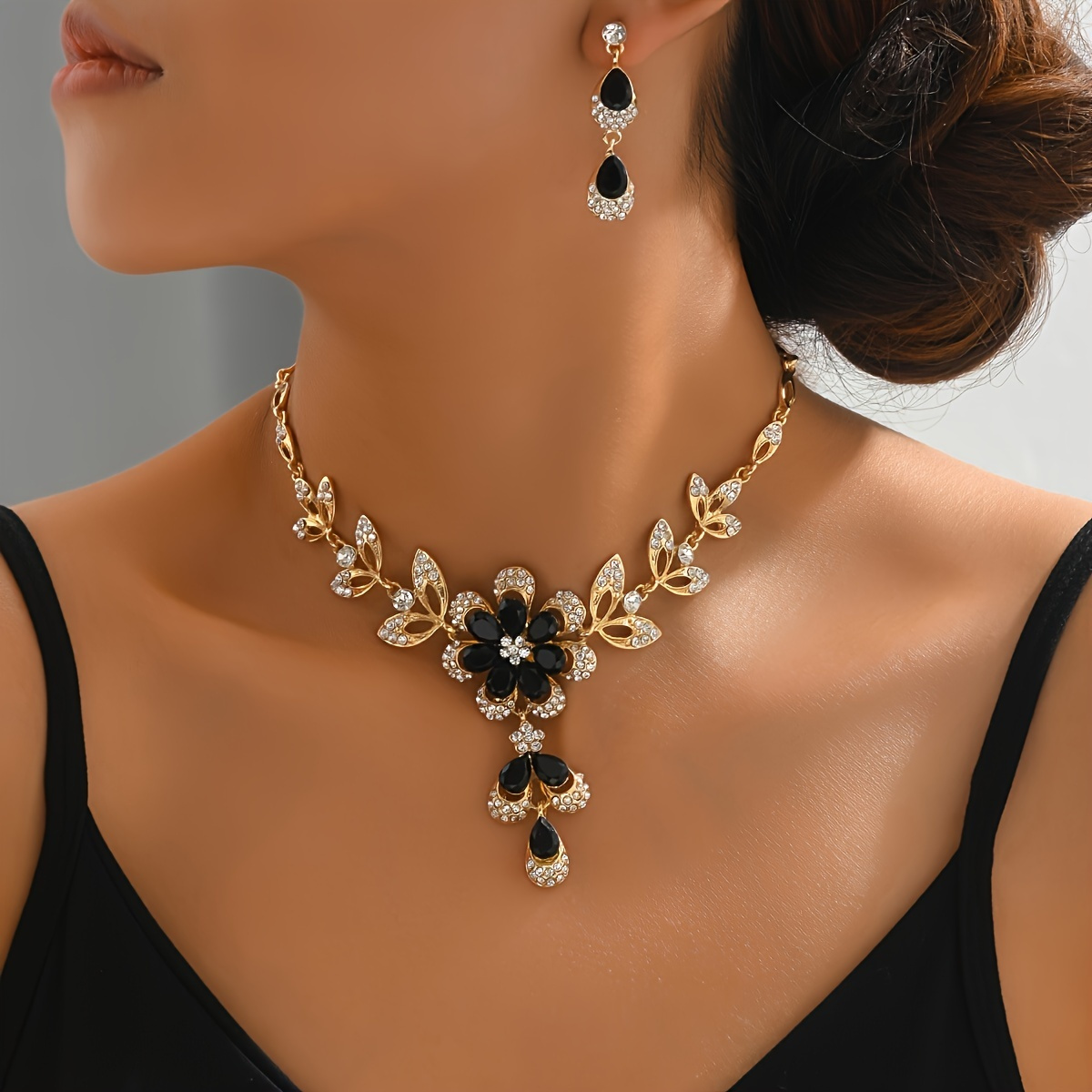 

2pcs 18k Golden Plated Cubic Zirconia Floral Necklace And Earrings Set, Copper Jewelry, Elegant Gift For Women