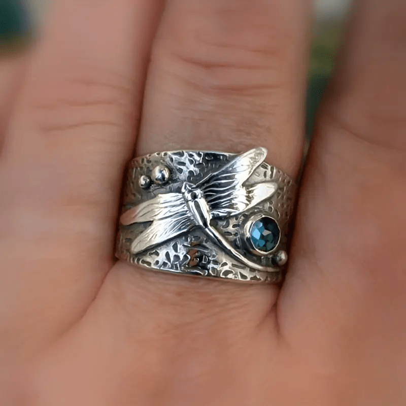 

1 Exquisite Dragonfly Retro Wide Ring, Natural Stone Inlay, Tungsten Steel, Bohemian Style, Dainty Party Accessory For Daily Use, With Blue Gemstone Features