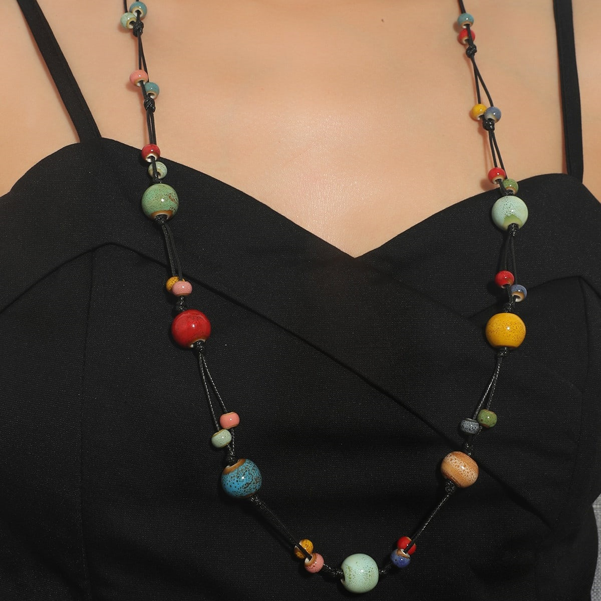 

Chic Dopamine-inspired Colorful Beaded Necklace For Women - Perfect For Vacations, Music Festivals & Parties