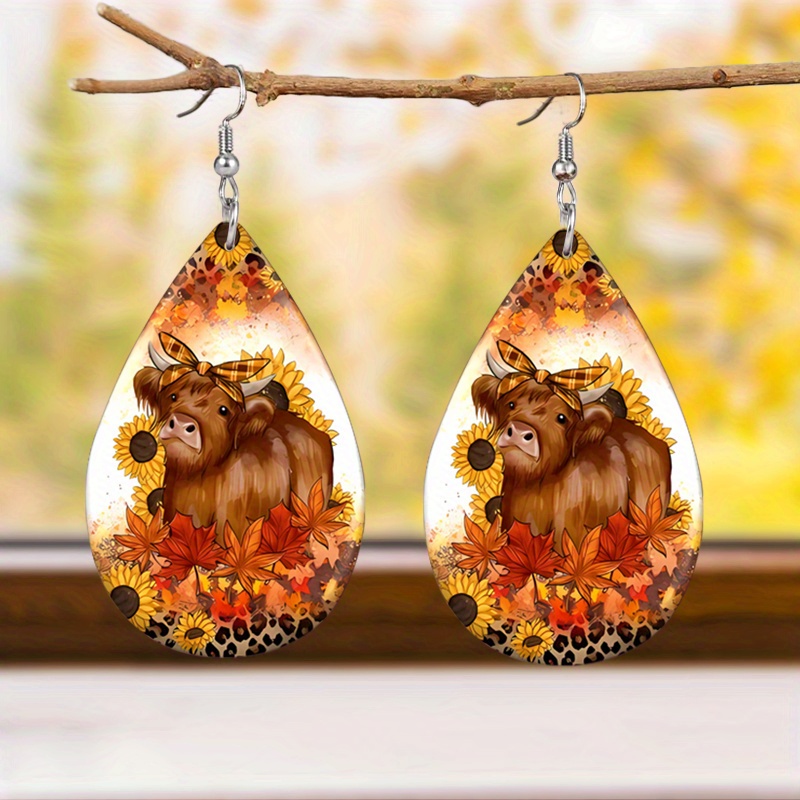 Women's Chic Bull Maple Leaf Sunflower Teardrop Earrings, Lightweight
