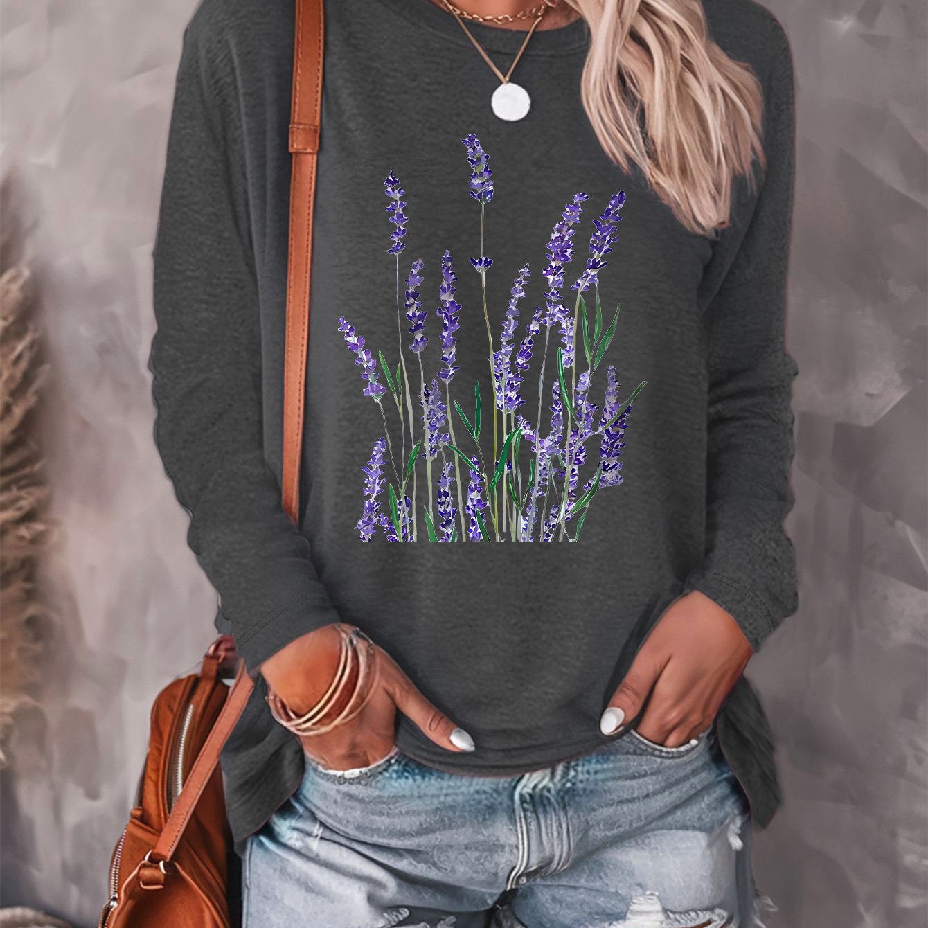 

Lavender Print T-shirt, Long Sleeve Crew Neck Casual Top For Spring & Fall, Women's Clothing