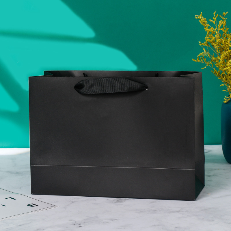 Image of Gift For Her/him 1pc Hand Gift Paper Bag Solid Color Clothing Gift Paper Bag Gift Bags Black Bags With Handles Paper Bags For Gifts, Shopping, Business, Party, Birthday, Wedding, Retail, Christmas